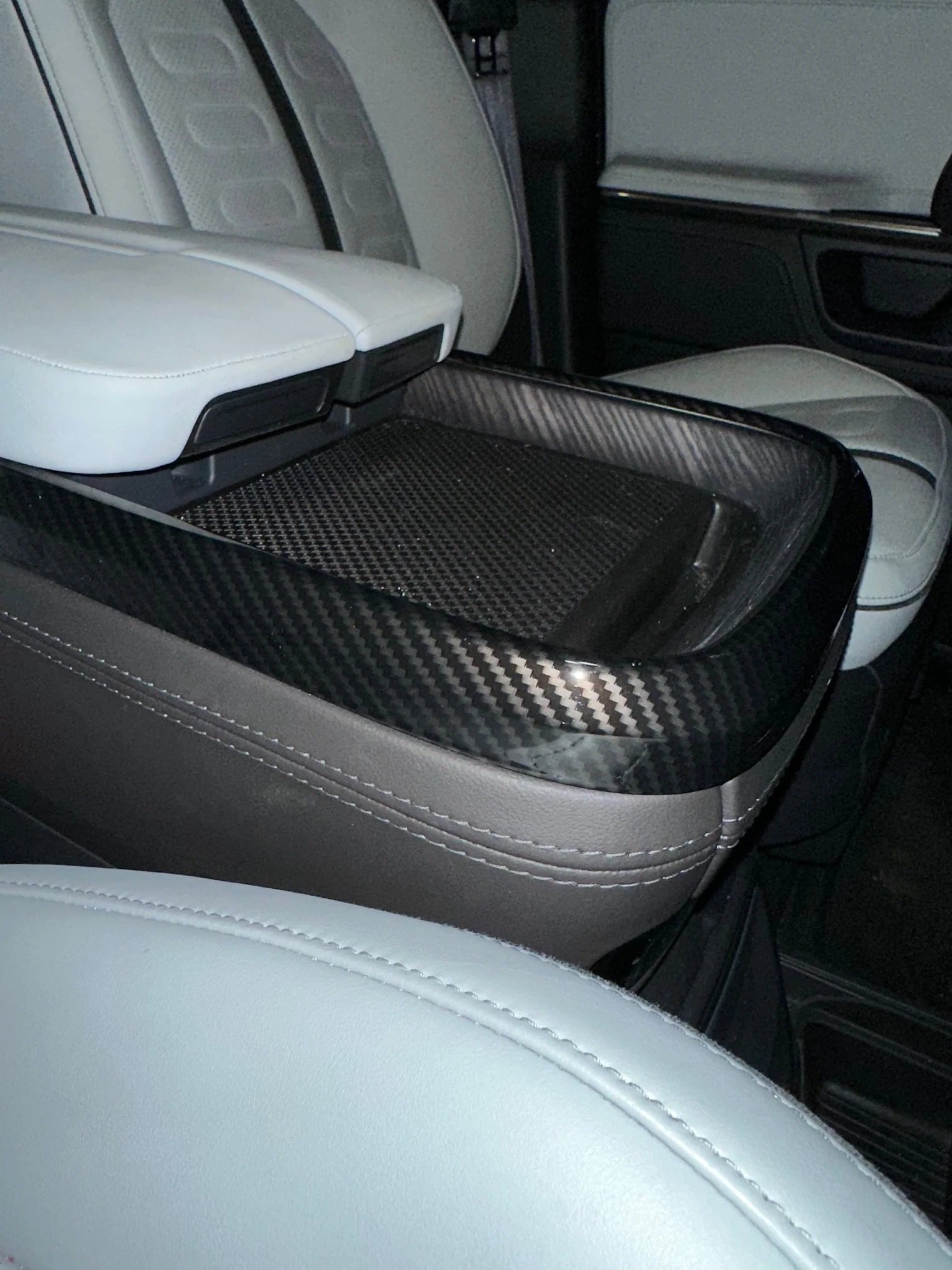 Armrest Center Console Outer Frame Carbon Fiber Trim Panels for Rivian R1T, R1S - Image 2