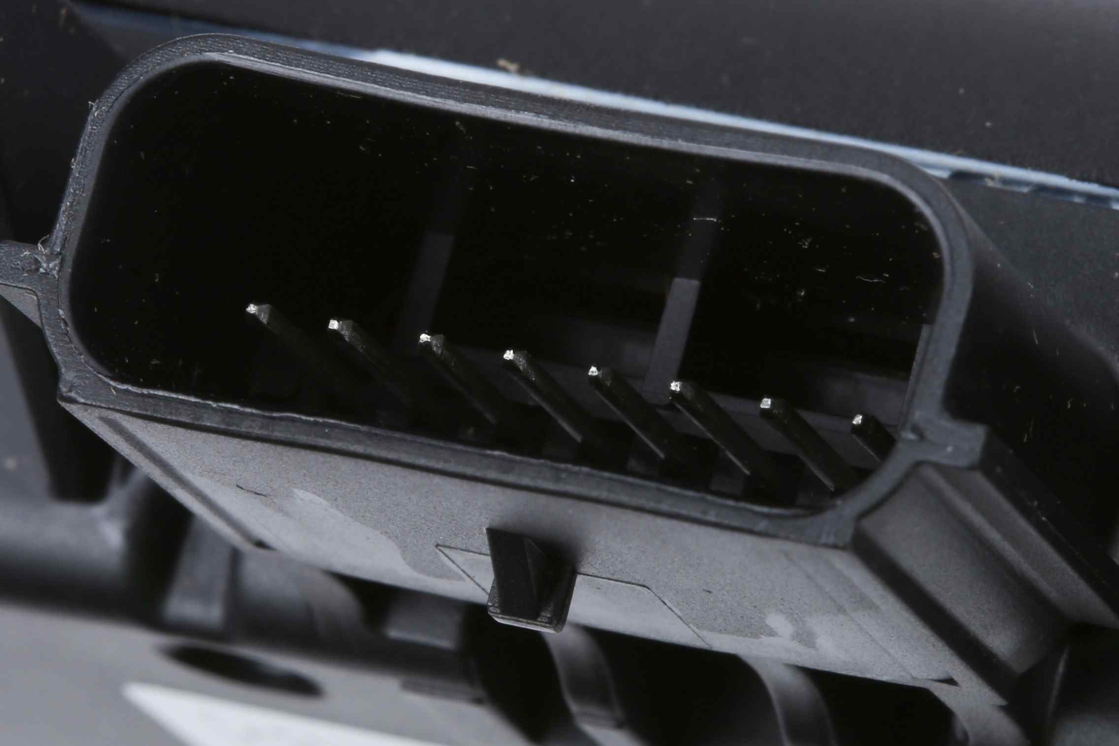 Chevy Bolt EV Side Obstacle Detection Control Module, Left, 2017-2021 - Image 3
