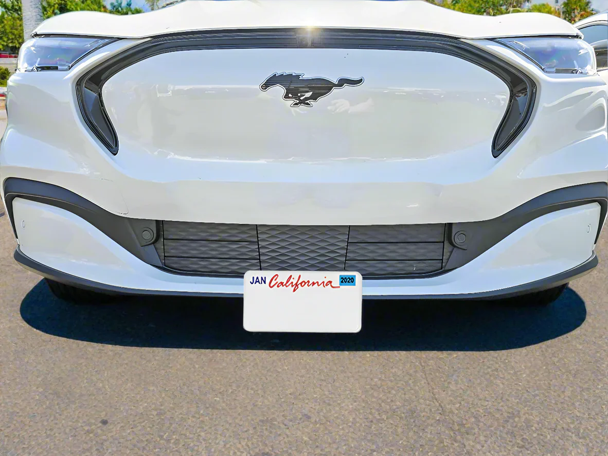 Mustang Mach-E Quick-Release Front License Plate Bracket, 2025 - Image 2