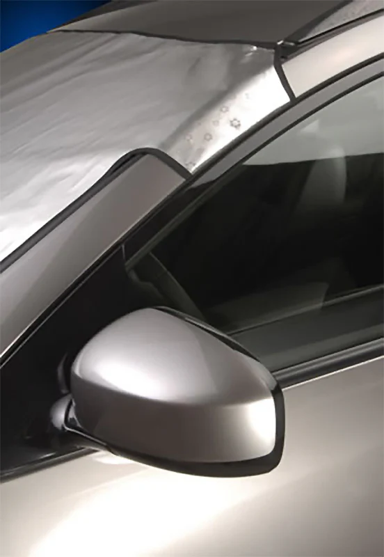 Nissan Leaf Intro-Tech Windshield Snow Shade, 2011-2025 - Image 4