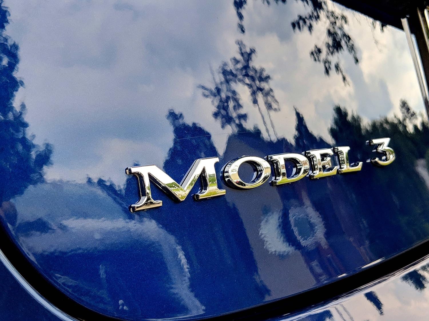 Tesla Model 3 Emblem Badge, Silver Chrome - Image 2