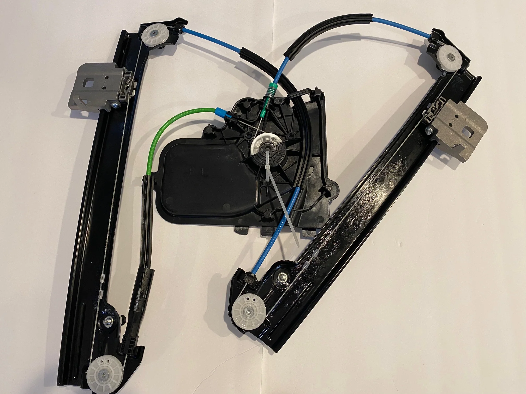 Tesla Model 3 Front Left Power Window Regulator, W/ Out Motor, 2017-2020