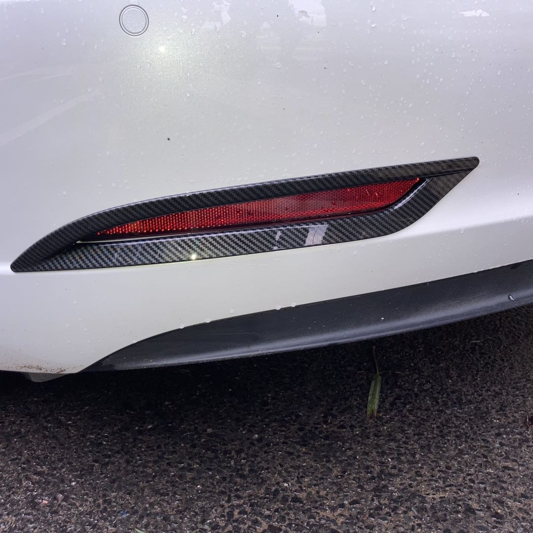 Tesla Model 3 Rear Taillights Fog Lamp Light Cover Trim, Carbon Fiber, 2017-2023 - Image 2