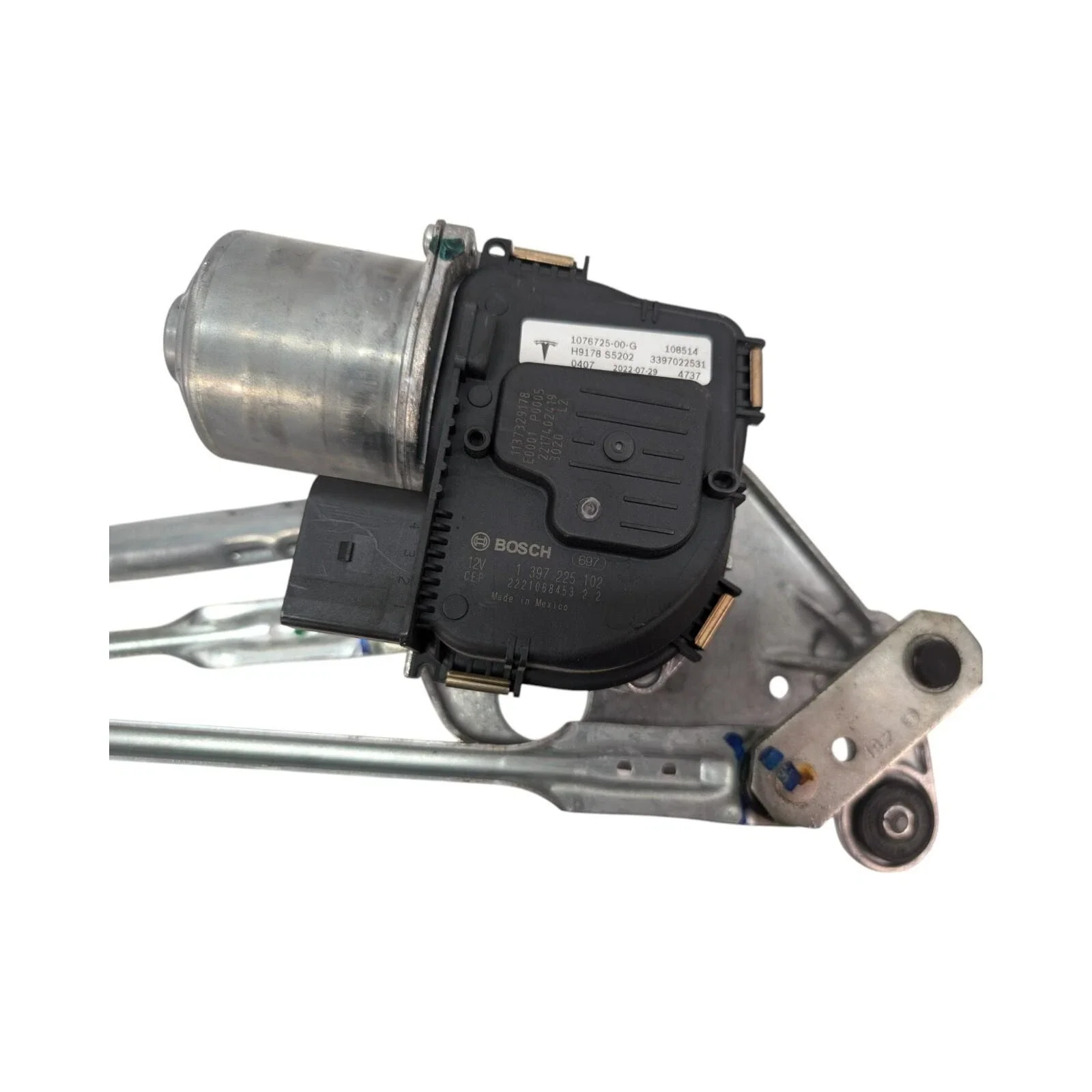 Tesla Model 3 Windshield Wiper Motor Assembly, Used, 2017-2023 - Image 2