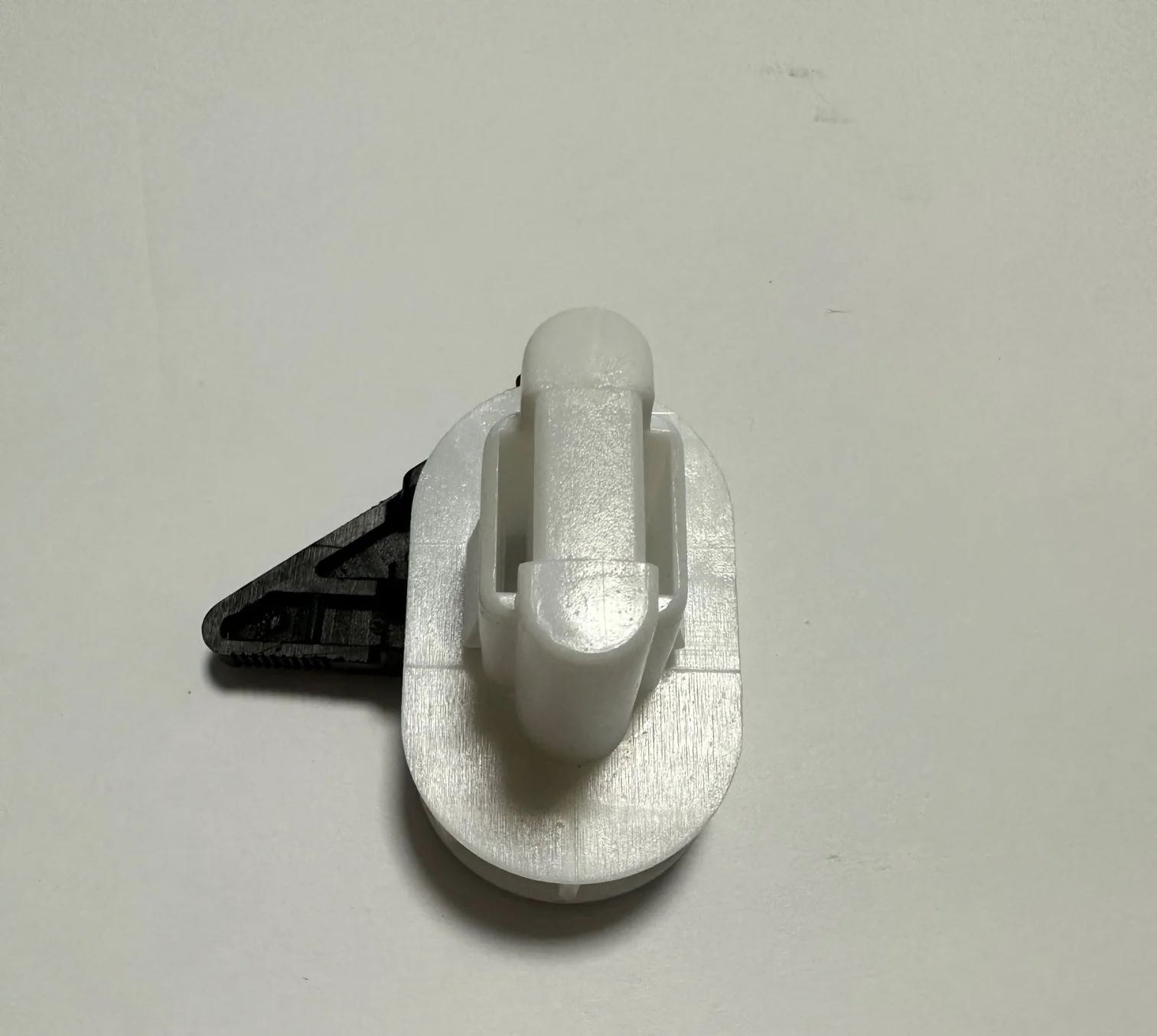 Tesla Model 3, Y 2nd, 3rd Row Seat Cushion Clip, 2017-2024 - Image 2