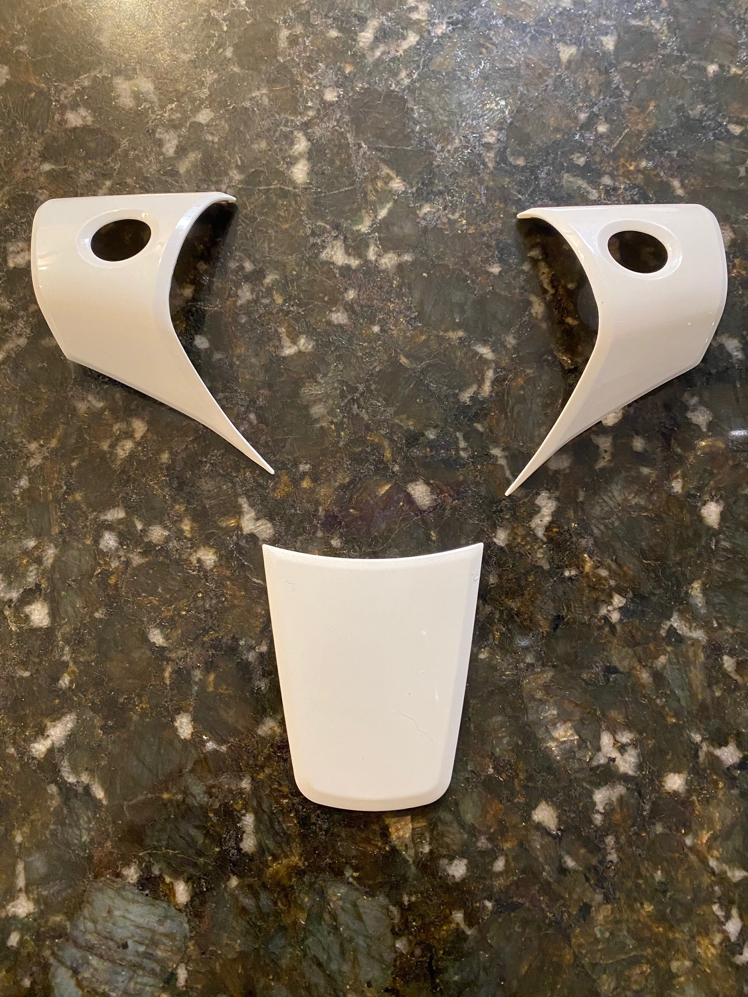 Tesla Model 3, Y, Pearl White Steering Wheel Trim - Image 3
