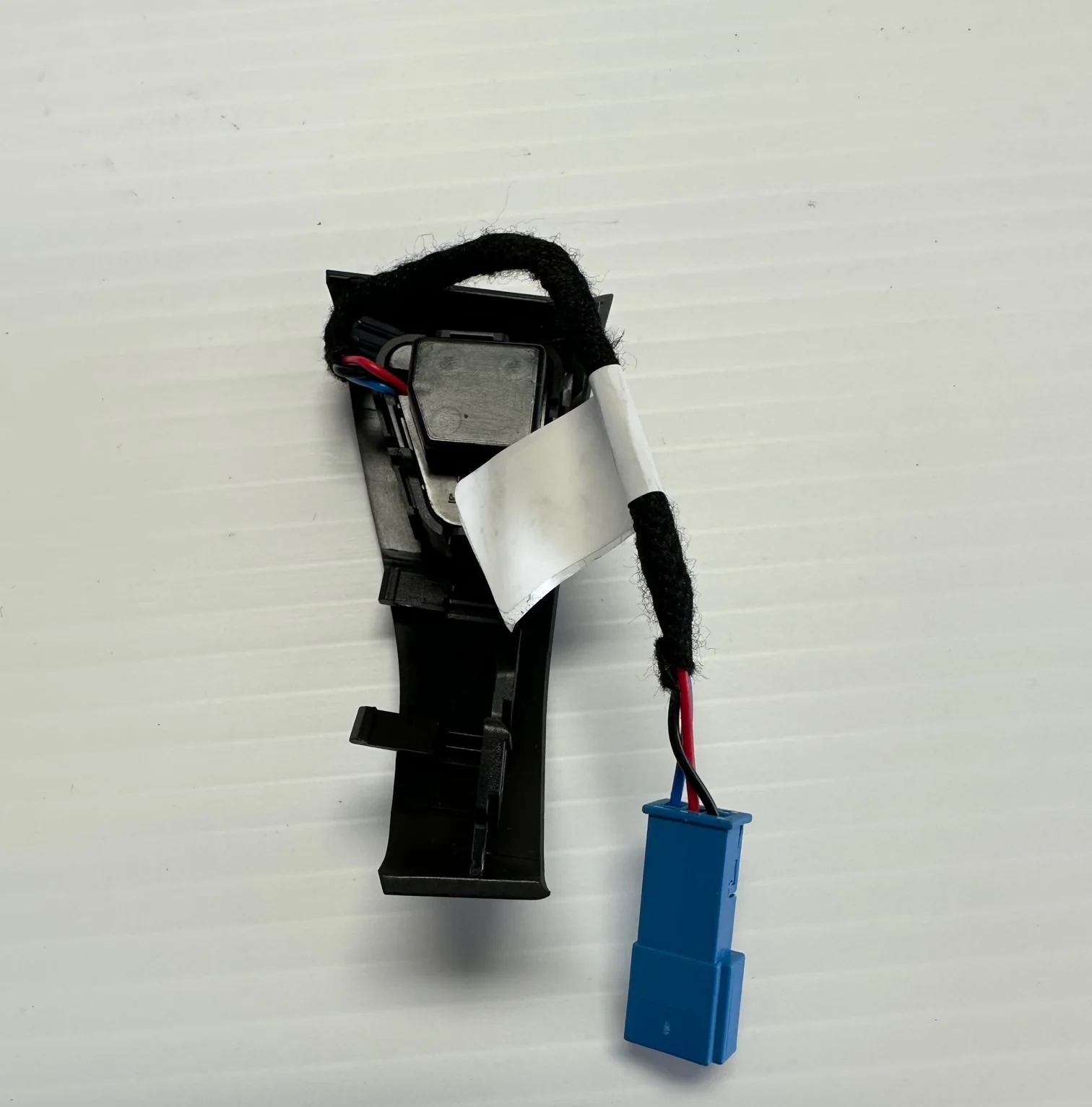 Tesla Model 3, Y Power Door Lock Open Switch with Trim, Rear Left, 2021-2024 - Image 2