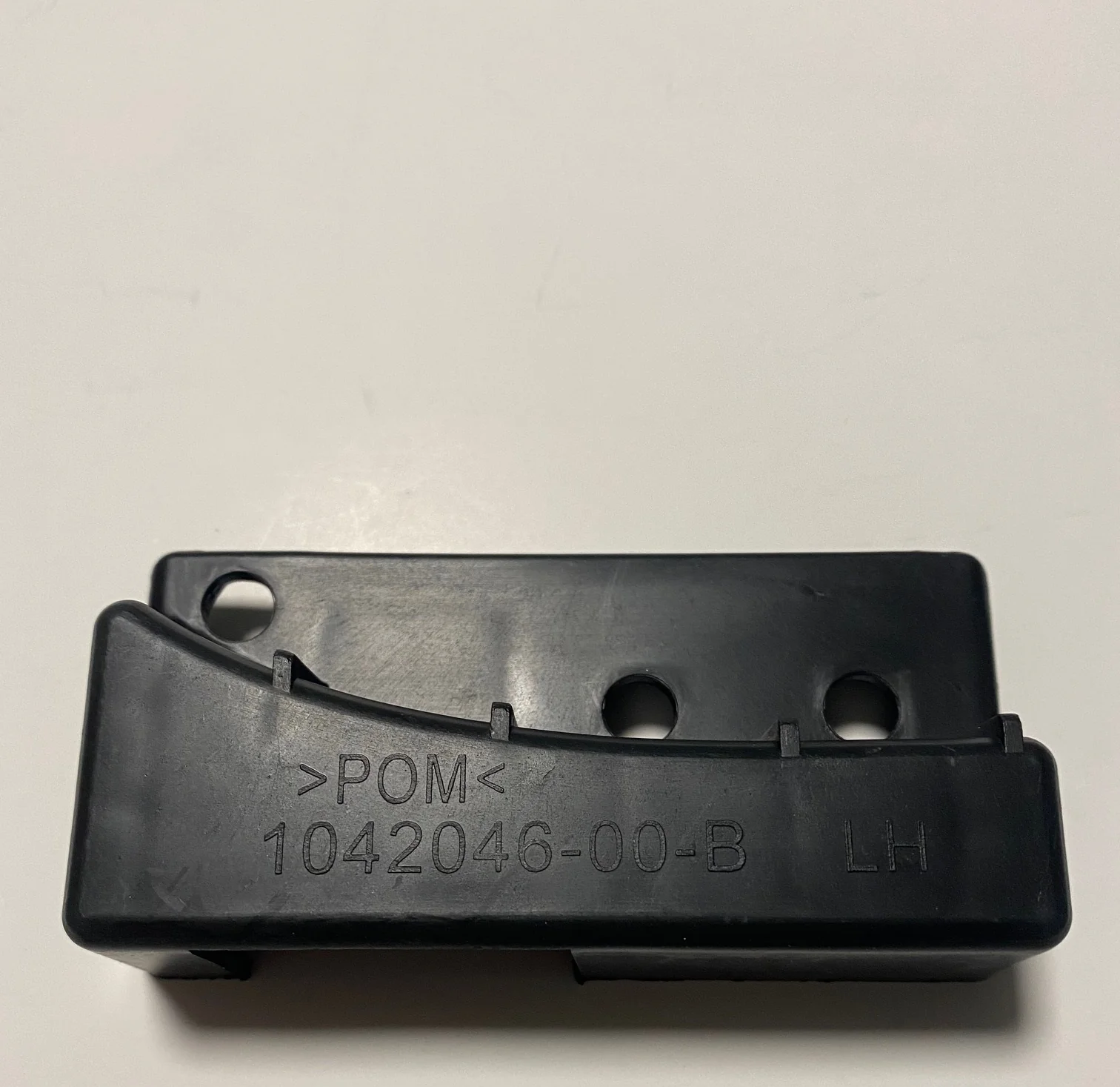 Tesla Model S Rear Bumper Fascia Hanger Bracket, Left, 2012-2019