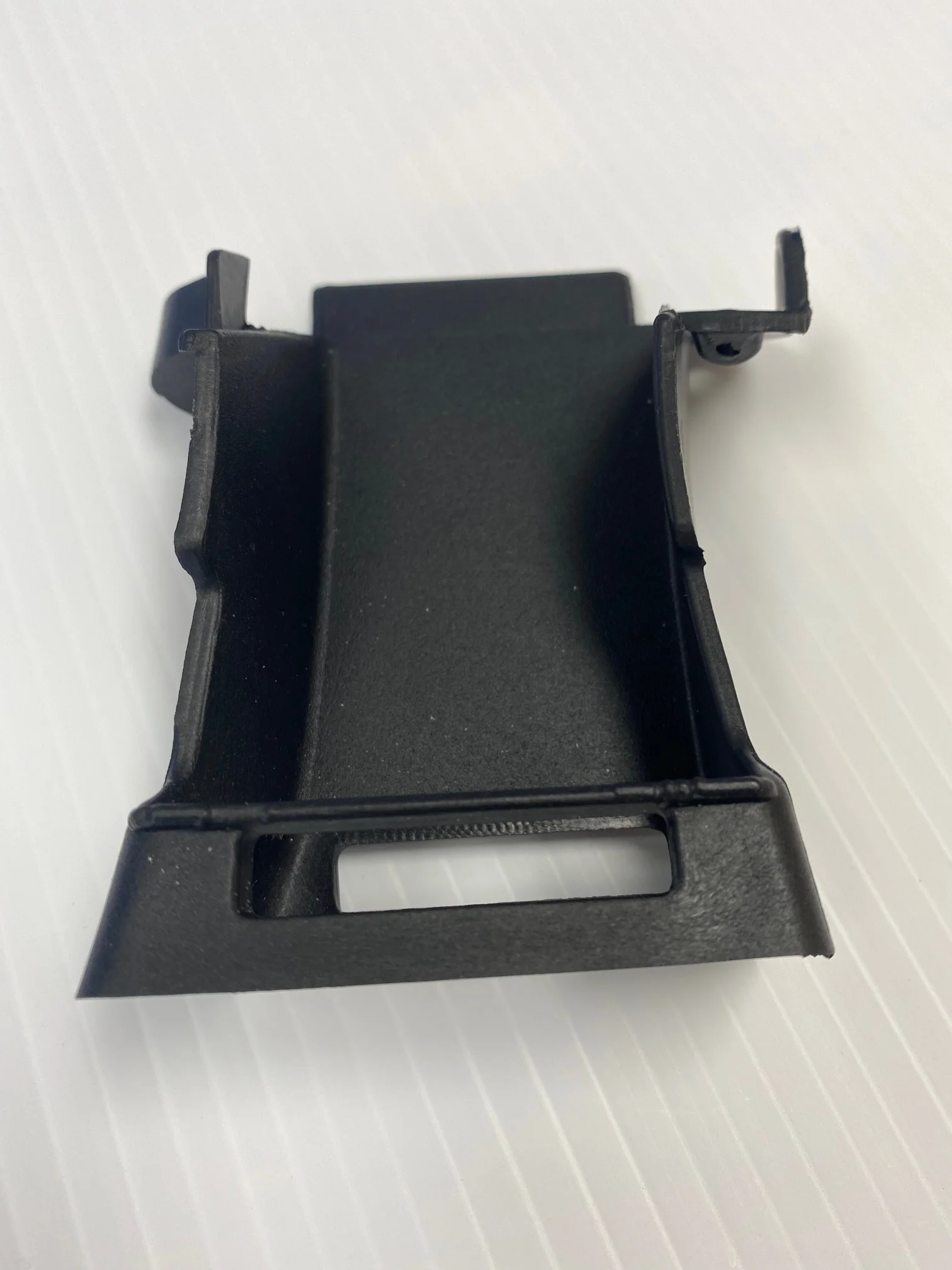 Tesla Model X Air Intake Duct Assembly Upper Connector, Right, 2016-2020 - Image 2
