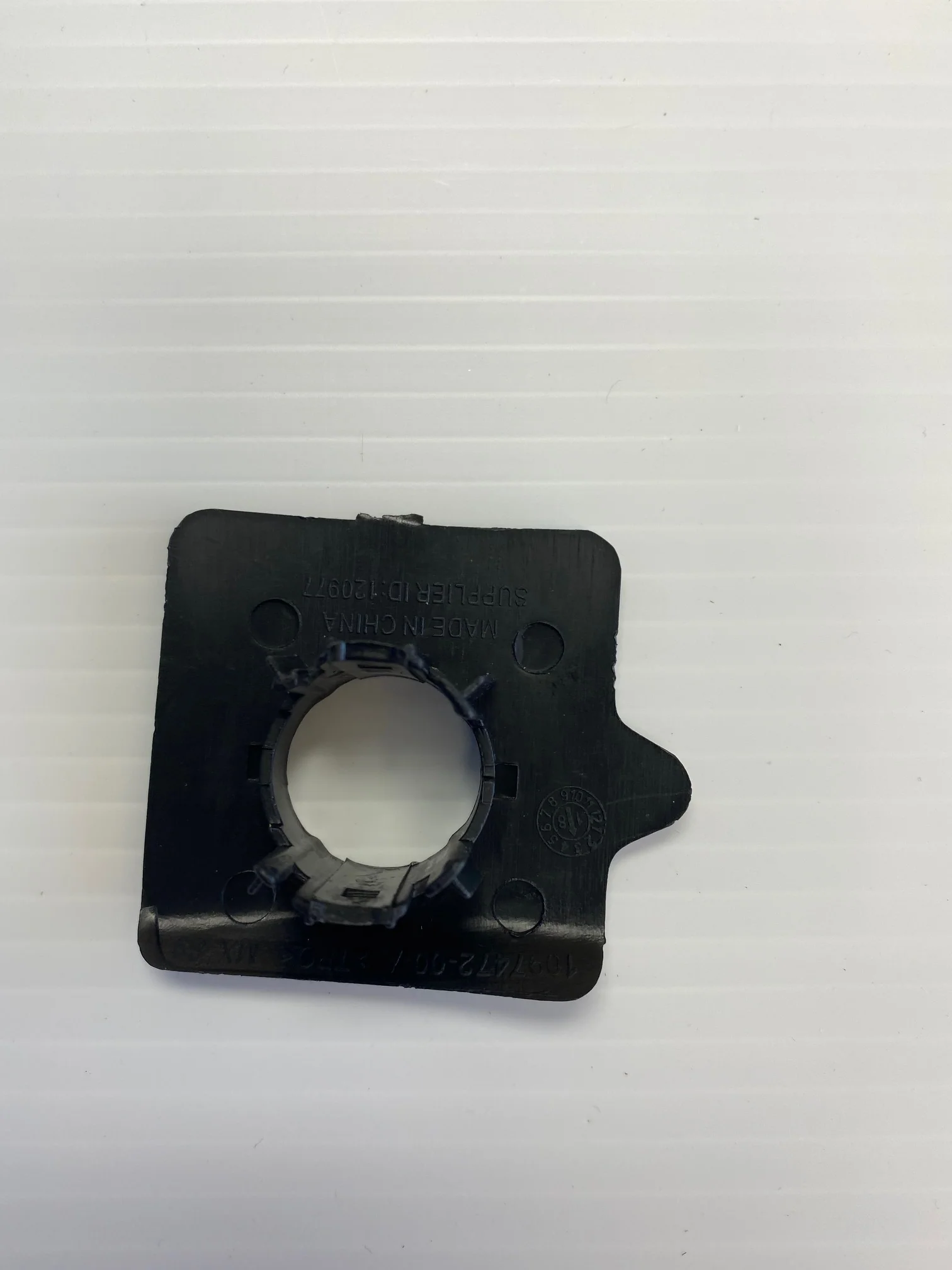 Tesla Model X Rear Bumper Park Assist Sensor Retainer, Rear Right S9, 2016-2021 - Image 2