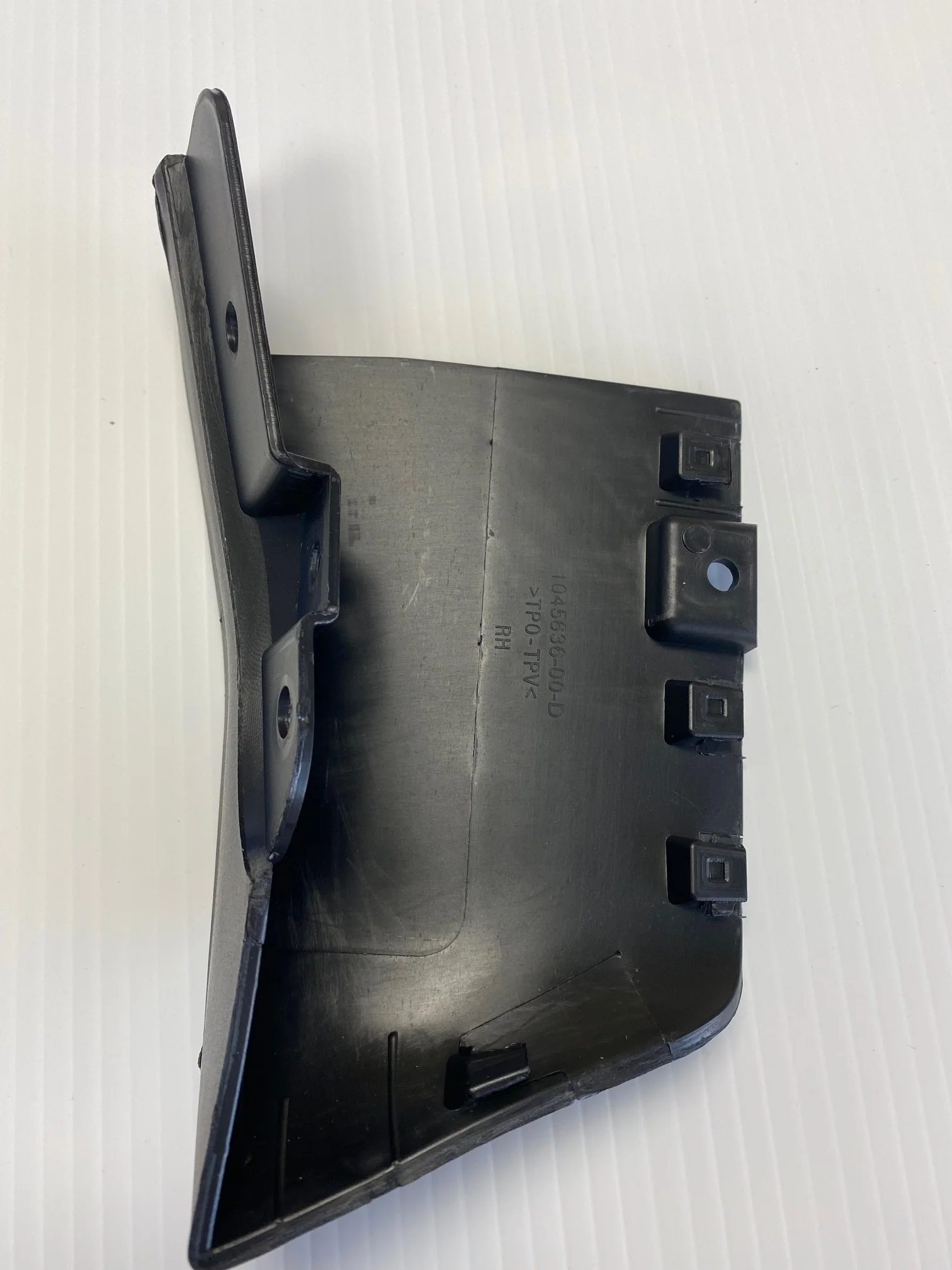 Tesla Model X Rear Door Sill Fairing Mud Guard, Right, 2016-2021 - Image 2