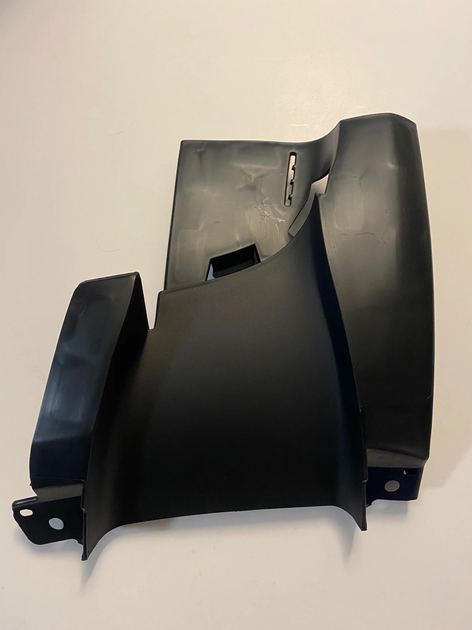 Tesla Model Y Right Front Bumper Side Inner Bracket, 2020-2024 - Image 2